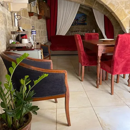 Ta' Marta Apartment